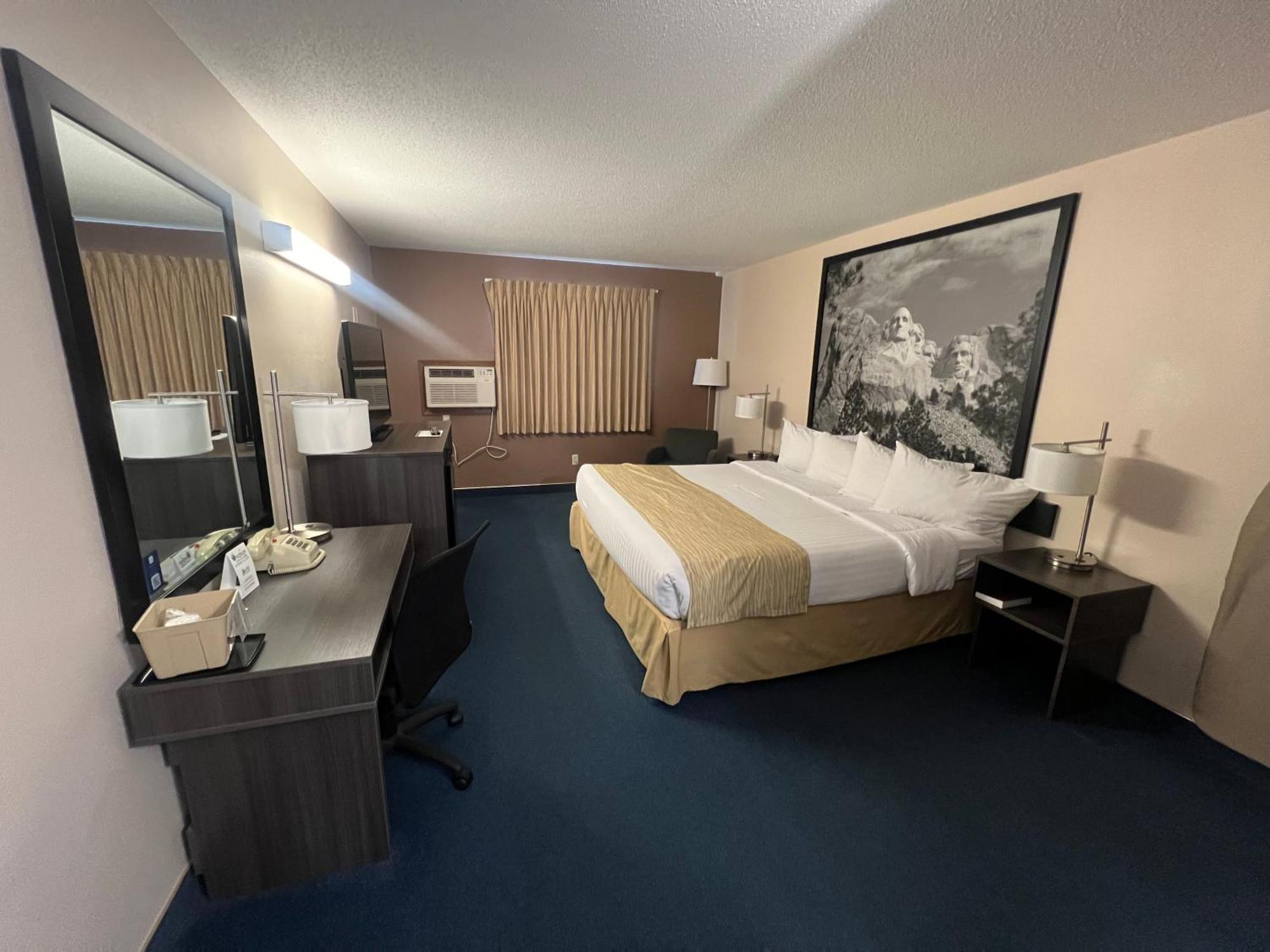 Super 8 By Wyndham Sturgis Hotel Eksteriør billede